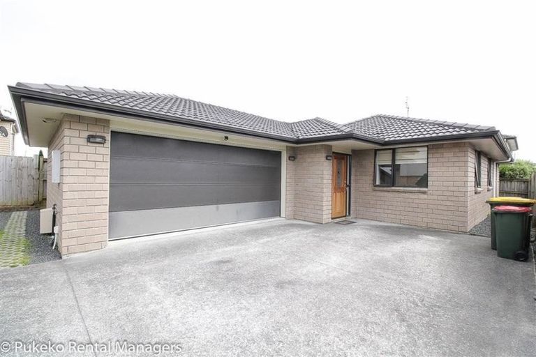 Photo of property in 12 Manning Rise, Flat Bush, Auckland, 2019