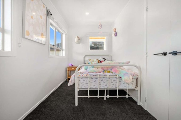 Photo of property in 20 Valley Road, Pukekohe, 2120