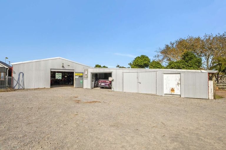 Photo of property in 6324 South Road, Pungarehu, Opunake, 4685