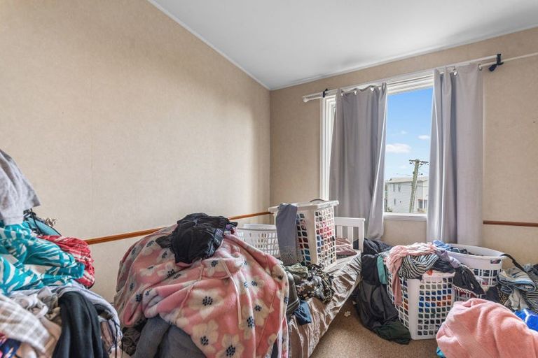 Photo of property in 15 Rowcliffe Crescent, Avonside, Christchurch, 8061