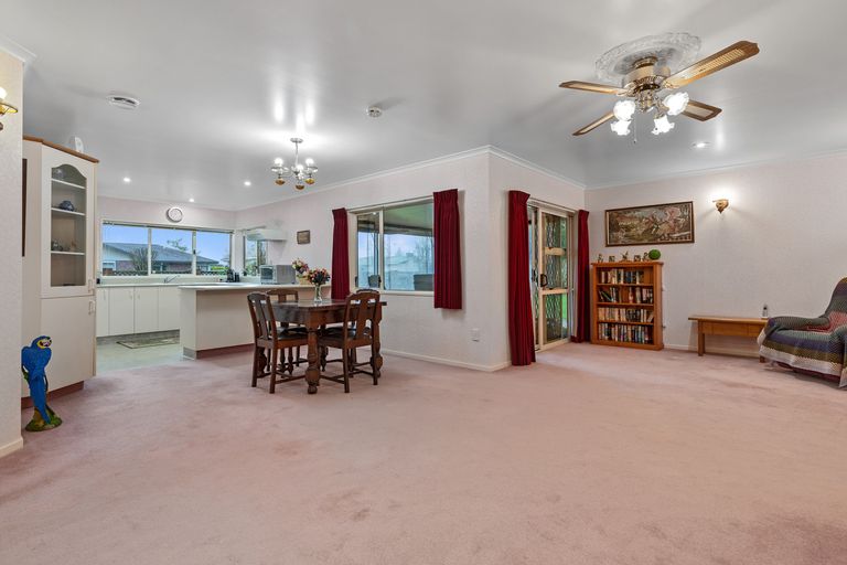 Photo of property in 1 Reynolds Drive, Glenview, Hamilton, 3206