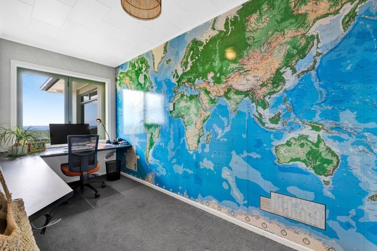 Photo of property in 24 Darwin Crescent, Spotswood, New Plymouth, 4310