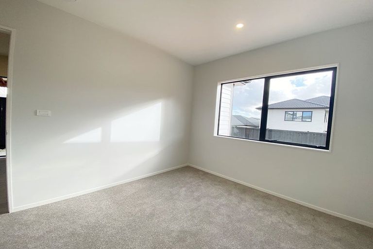 Photo of property in 13 Hermes Road, Flat Bush, Auckland, 2019