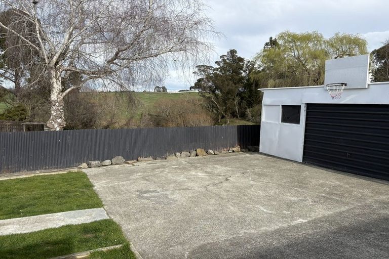 Photo of property in 82 Gleniti Road, Gleniti, Timaru, 7910