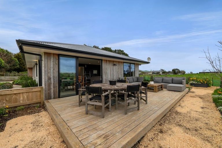 Photo of property in 2b Gossling Street, Okato, 4335