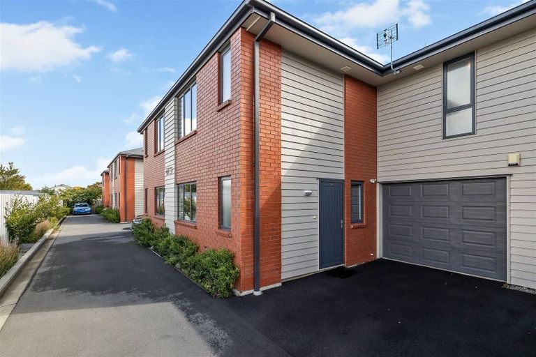 Photo of property in 2/489 Manchester Street, St Albans, Christchurch, 8014