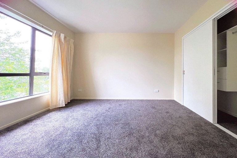 Photo of property in 367c Don Buck Road, Massey, Auckland, 0614