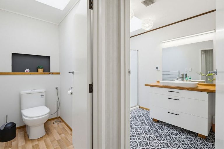 Photo of property in 4 Pollen Street, Woodville, 4920