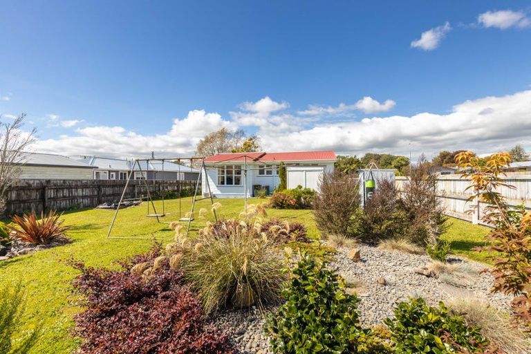 Photo of property in 20 Pukatea Street, Inglewood, 4330