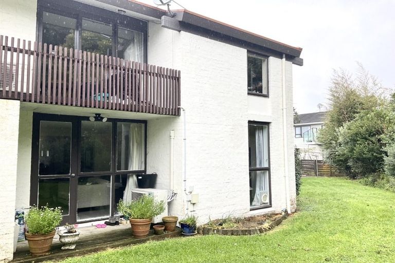 Photo of property in 141g Churton Drive, Churton Park, Wellington, 6037