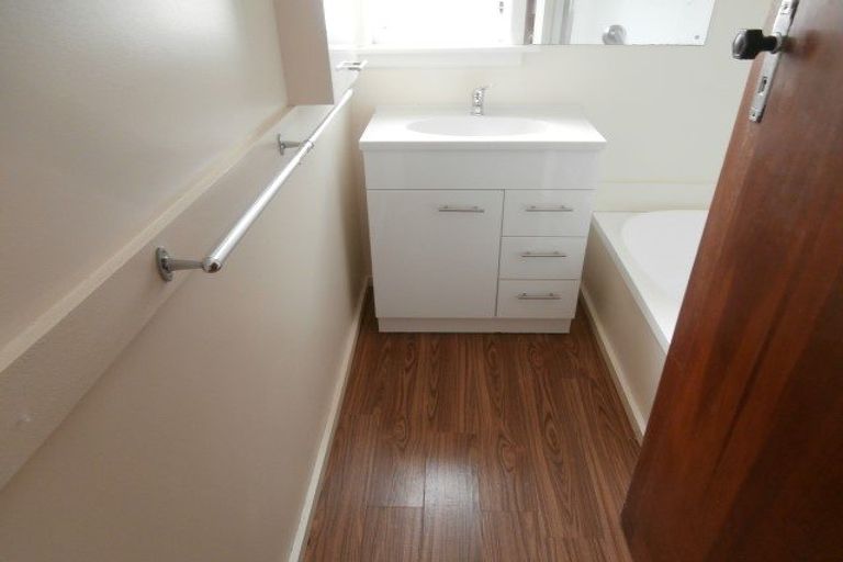 Photo of property in 4 Parlane Street, Addington, Christchurch, 8024