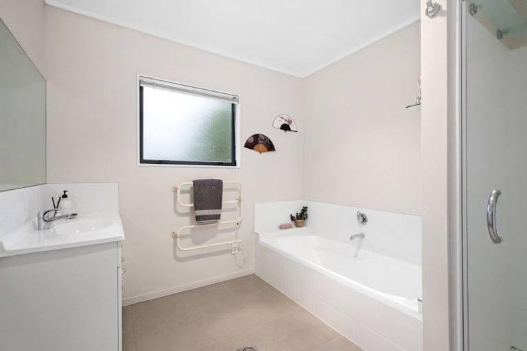 Photo of property in 53b Prospect Terrace, Pukekohe, 2120