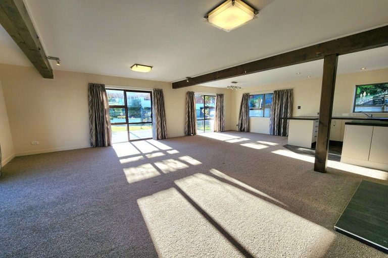 Photo of property in 22 Loris Place, Karoro, Greymouth, 7805