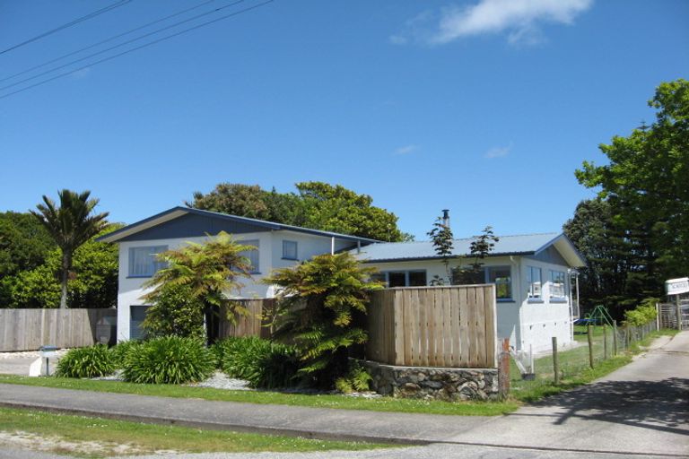 Photo of property in Waynes World Westport, 42 Romilly Street, Westport, 7825