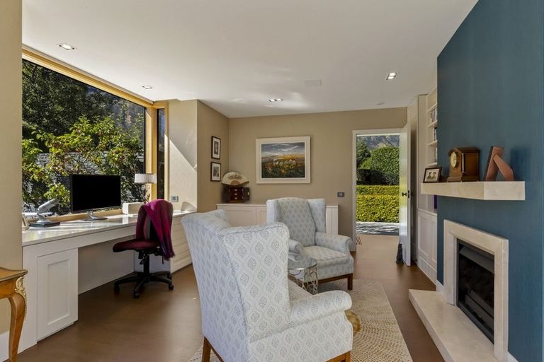 Photo of property in 10 Bluff View Terrace, Drift Bay, Queenstown, 9371