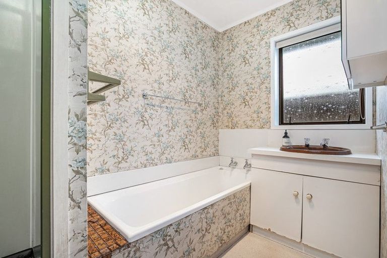 Photo of property in 2/46a Claude Road, Manurewa, Auckland, 2102