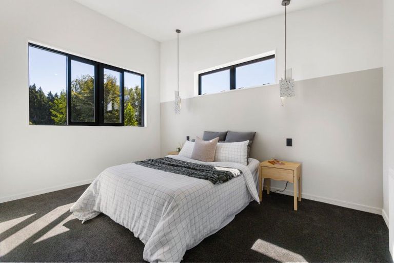 Photo of property in 1/61 Eely Point Road, Wanaka, 9305