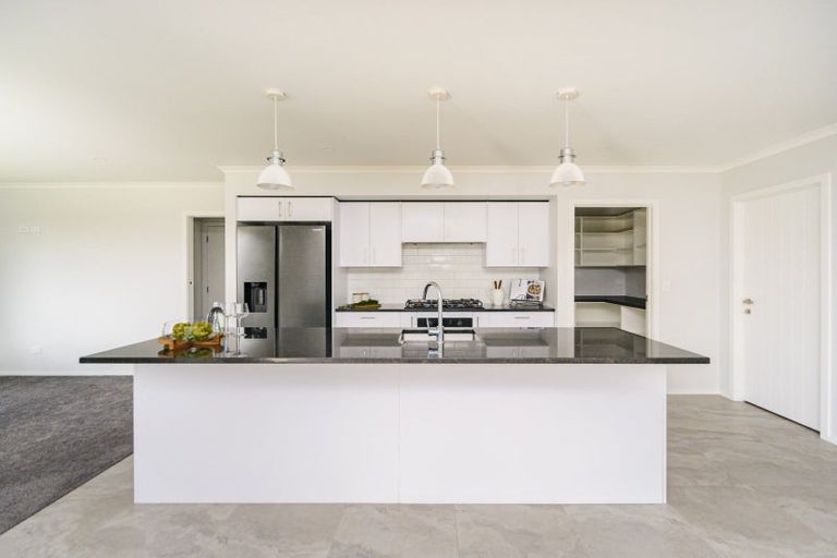 Photo of property in 94 James Line, Kelvin Grove, Palmerston North, 4414