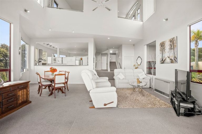 Photo of property in 77 Fitzwilliam Drive, Torbay, Auckland, 0630