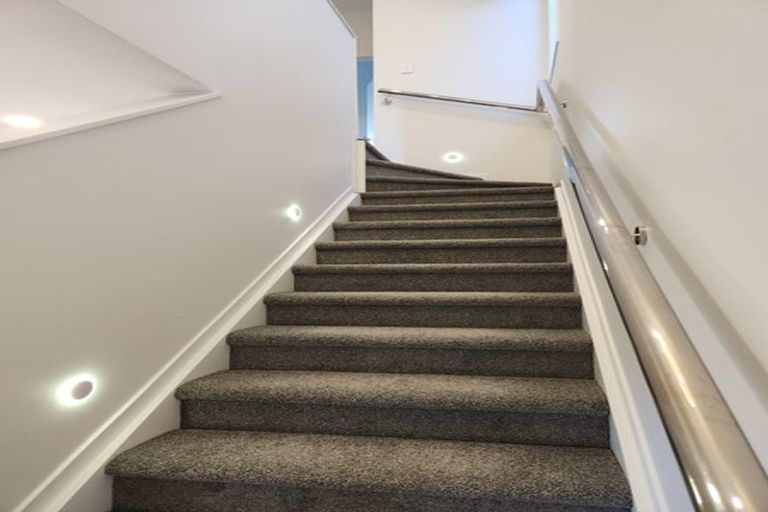 Photo of property in 5 Yellow Pear Lane, Karaka, 2578