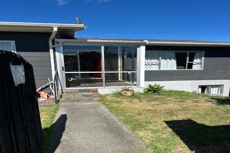 Photo of property in 8 Tahi Road, Paraparaumu Beach, Paraparaumu, 5032