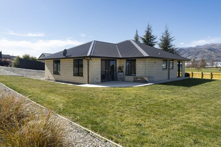 Photo of property in 35 Hosking Drive, Cromwell, 9310