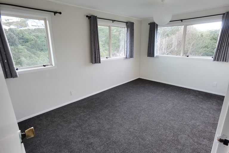 Photo of property in 54 Dominion Park Street, Johnsonville, Wellington, 6037