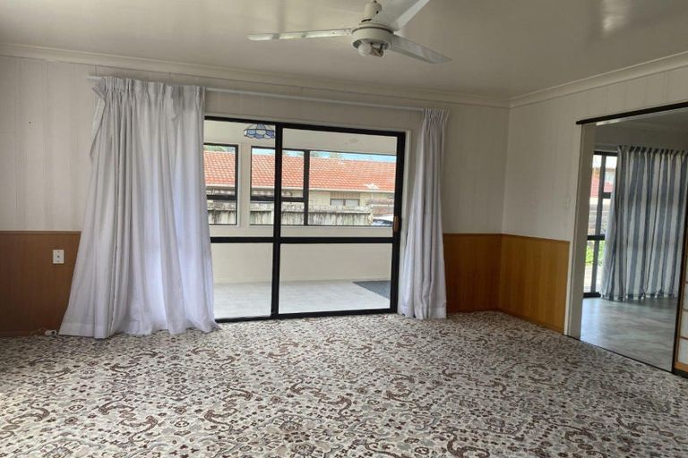 Photo of property in 18 Riverside Road, Orewa, 0931