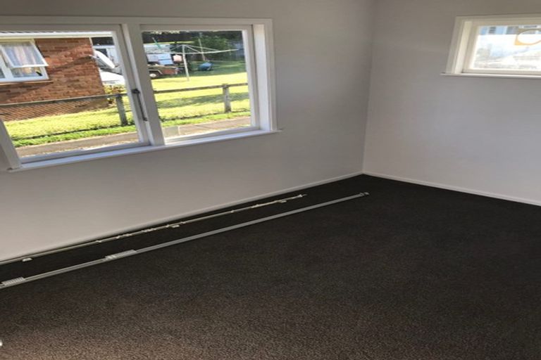 Photo of property in 12 Mascot Avenue, Mangere, Auckland, 2022