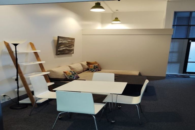 Photo of property in Urbane Apartments, 58/29 Webb Street, Mount Cook, Wellington, 6011