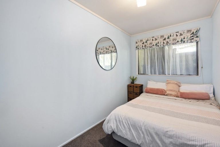 Photo of property in 42 Icarus Place, Sunnybrook, Rotorua, 3015