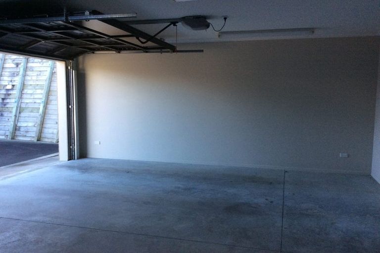 Photo of property in 1/39 Manadon Street, Spotswood, New Plymouth, 4310