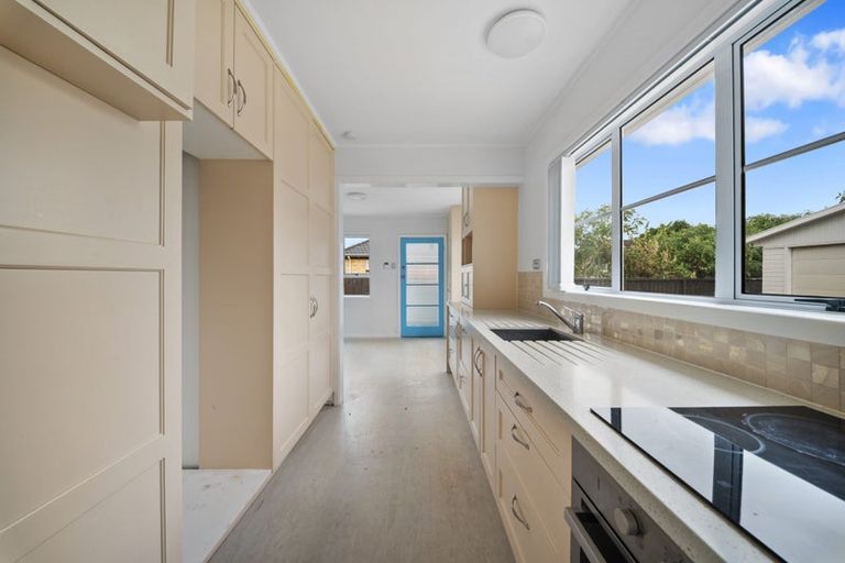 Photo of property in 39 Walters Road, Takanini, 2112