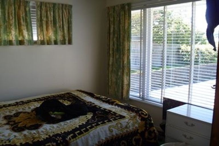 Photo of property in 79 Fraser Street, Wainuiomata, Lower Hutt, 5014