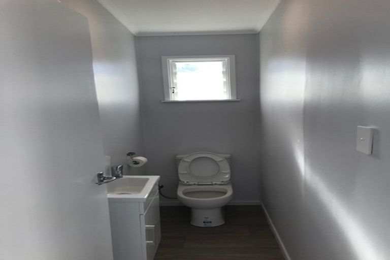 Photo of property in 12 Mascot Avenue, Mangere, Auckland, 2022