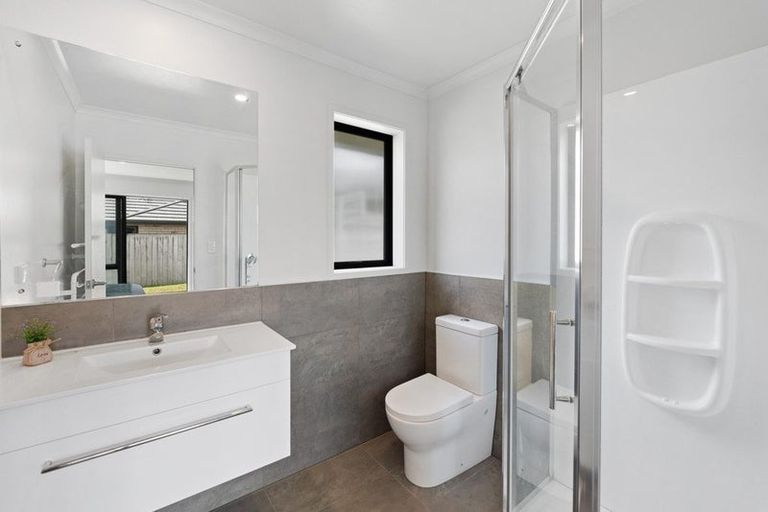 Photo of property in 4 Matawai Puna Drive, Pukekohe, 2120