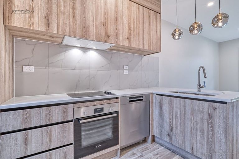 Photo of property in 6/67 Kervil Avenue, Te Atatu Peninsula, Auckland, 0610