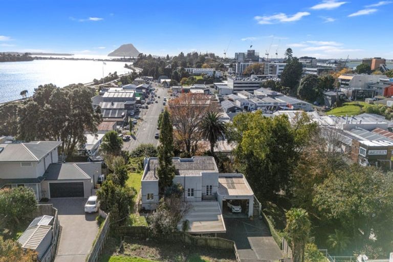 Photo of property in 97 Fourth Avenue, Tauranga, 3110