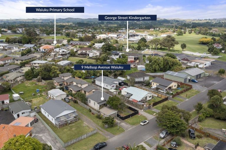 Photo of property in 9 Mellsop Avenue, Waiuku, 2123