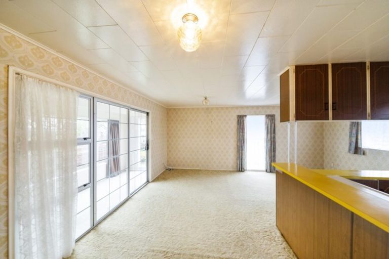 Photo of property in 3/166 Ngamotu Road, Spotswood, New Plymouth, 4310