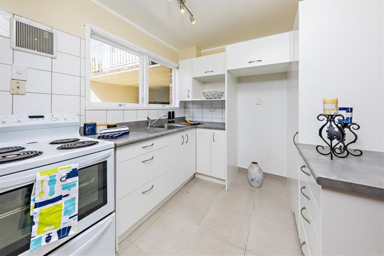Photo of property in 4/100 Coronation Road, Papatoetoe, Auckland, 2025
