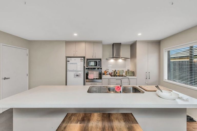 Photo of property in 52 Longcot Drive, Rolleston, 7615