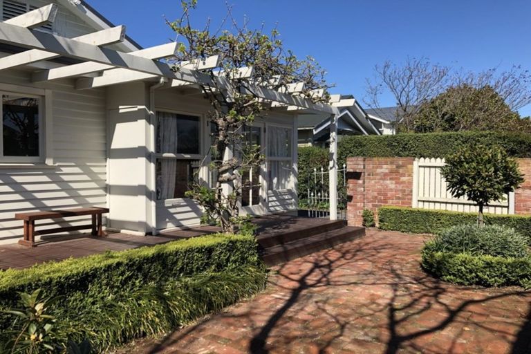 Photo of property in 138 Knowles Street, St Albans, Christchurch, 8052