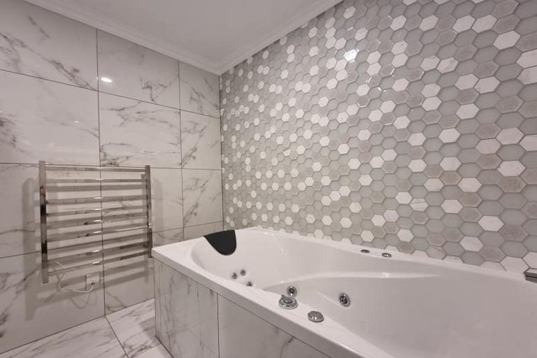 Photo of property in 25 Sandybrow, Churton Park, Wellington, 6037