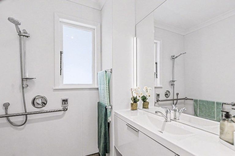 Photo of property in 14 Toi Street, Tawhero, Whanganui, 4501