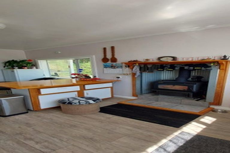 Photo of property in 23 Tramway Street, Ross, 7812