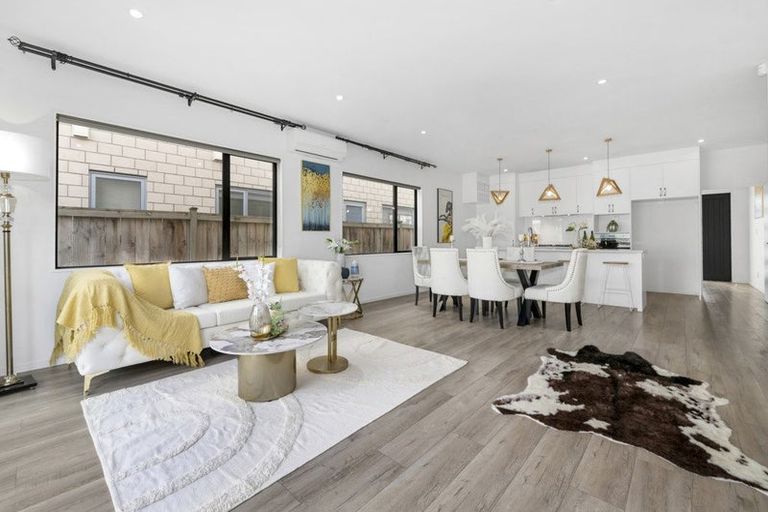 Photo of property in 25 Kawa Drive, Flat Bush, Auckland, 2019