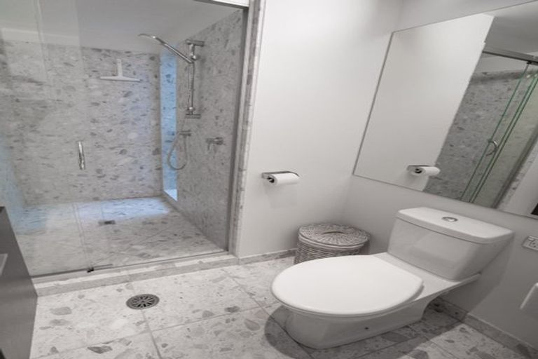 Photo of property in Aqua, 7/74 Oriental Parade, Oriental Bay, Wellington, 6011