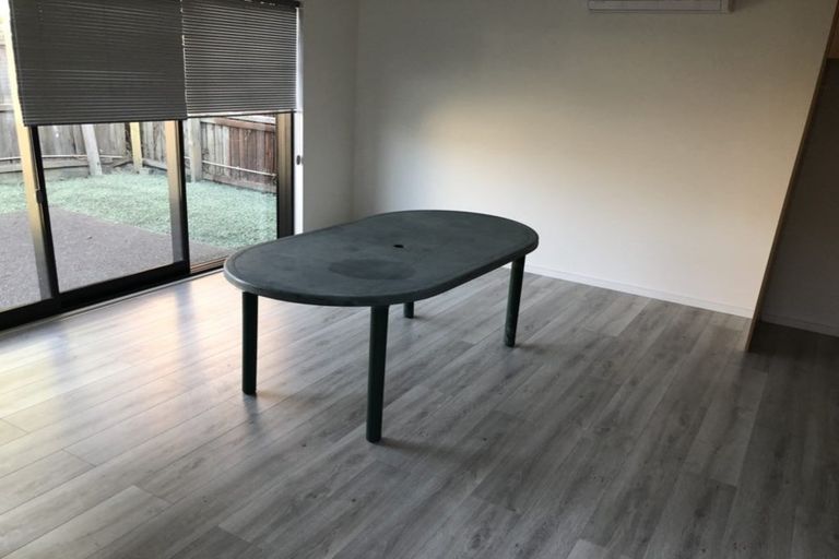 Photo of property in 17 Delph Street, Avonhead, Christchurch, 8042