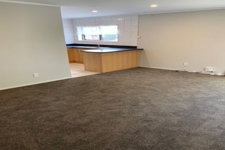 Photo of property in 1/53 Priestley Drive, Bucklands Beach, Auckland, 2014